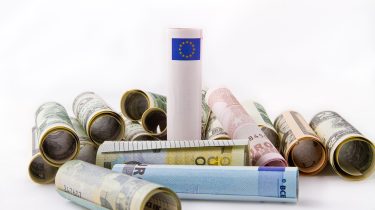 EU Introduces Minimum 15% Tax Rate for Multinational Companies
